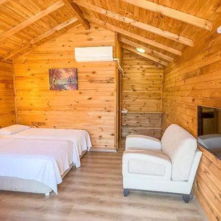 Bed & Breakfast Gaia Ayvalı